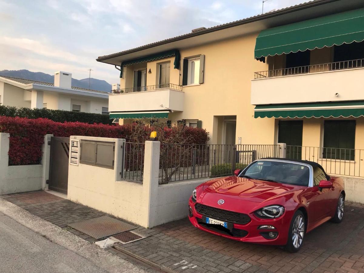 Casa Ezzelina Apartman Romano D'Ezzelino Kültér fotó